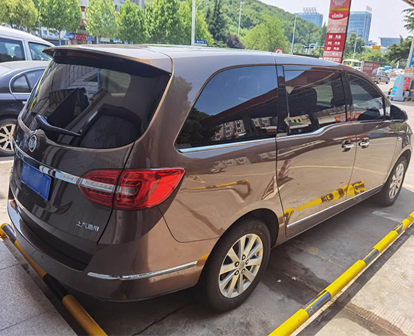商務(wù)車(chē)（8）